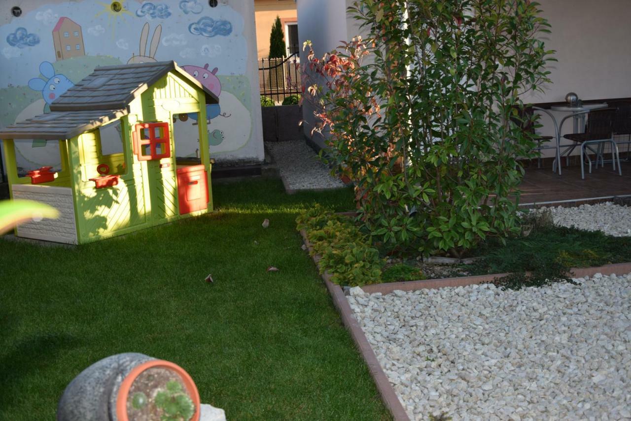 Belany Studios Veľký Meder Exterior foto