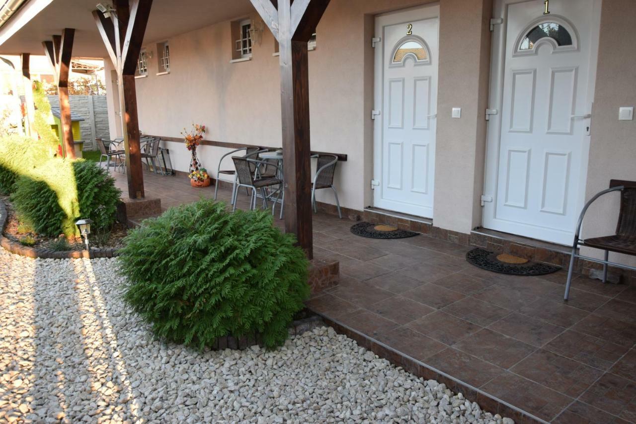 Belany Studios Veľký Meder Exterior foto
